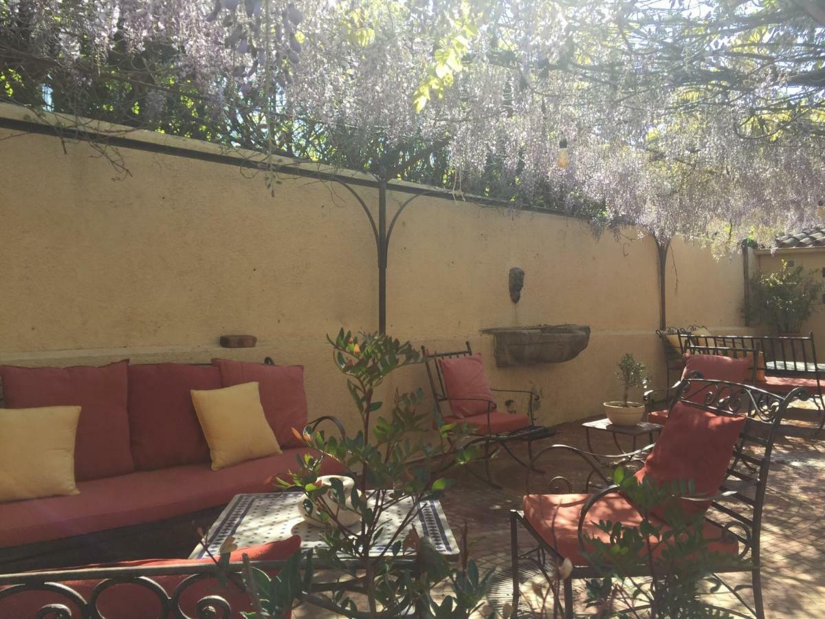 Auberge Des Glycines Porquerolles Exterior foto